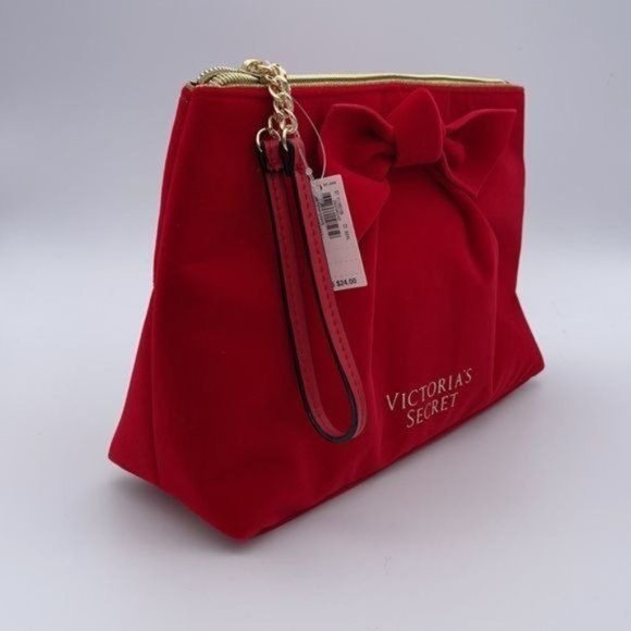Victoria’s Secret Red Velvet Wristlet Bag NWT - Picture 4 of 4